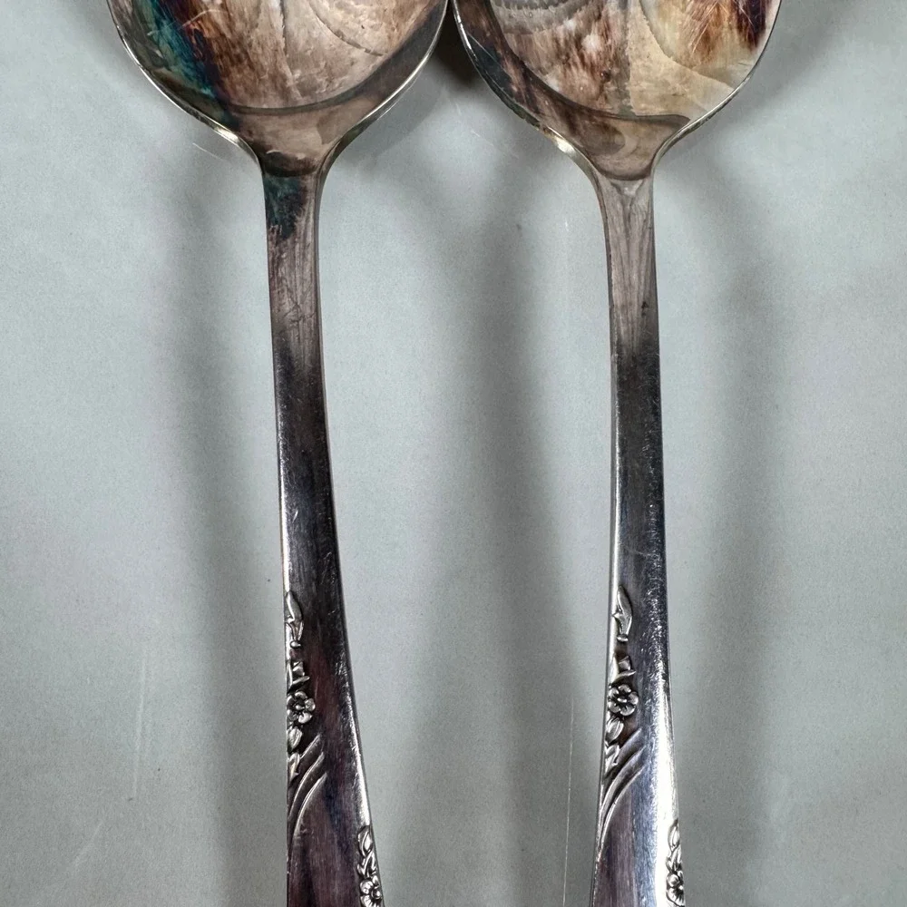 Set‎ of 2 Oneida Simeon L & George H Rogers Silver Plated Tablespoons